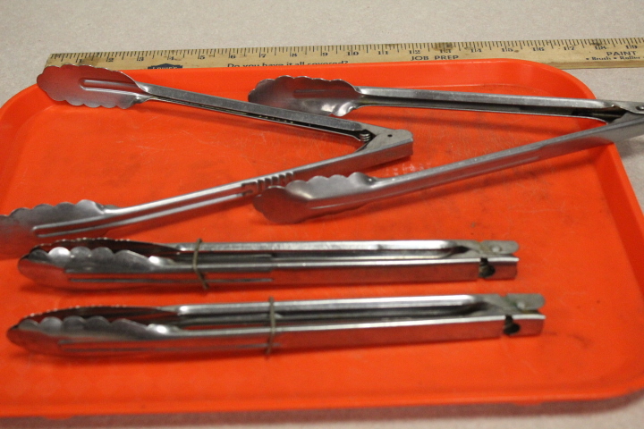 lot 131 image: Tongs
