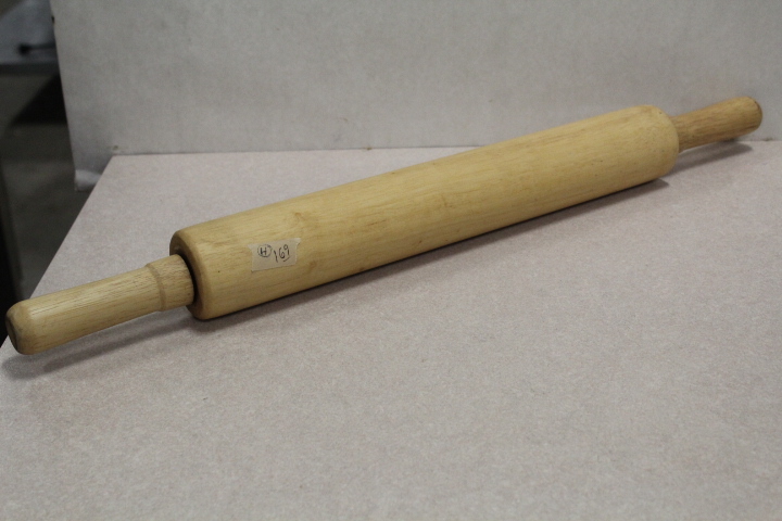 lot 169 image: Large Rolling Pin