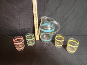 lot 7 image: 5 Piece Mid Century Pitcher and Glasses