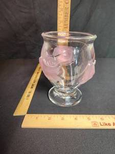 lot 86 image: Teleflora Clear and Pink Glass