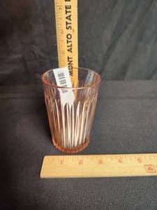lot 98 image: Anchor Hocking Lace Edge Depression Flat Water Tumbler