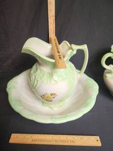 lot 99 image: Large Pitcher, bowl, and Jug Unbranded with wear