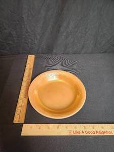 lot 115 image: Fire King Peach Luster Laurel Rimmed Soup Bowl Anchor Hocking 7 12