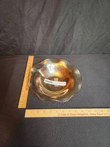 lot 114 image: Jeannette Iris Herringbone Marigold Carnival Fluted Fruit Bowl 9 12