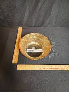 lot 107 image: Dungan Basket Weave Marigold Iridescent Carnival Glass 7 12 x 3 14