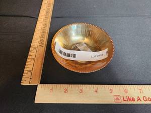 lot 123 image: Iris Herringbone Carnival 4 12 bowl
