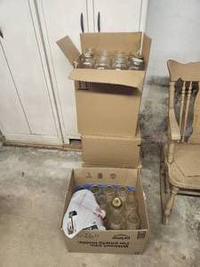 lot 145 image: Lot off Ball mason Jars