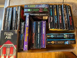 lot 72 image: Lot of V.C. Andrews Books (Lot A)