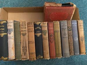 lot 80 image: Lot of Mary J. Holmes