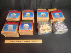 lot 4 image: lot of 6 Vintage Village candle holders