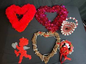 lot 122 image: Valentine Lot with Melted Plastic Cupid