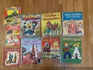 lot 66B image: Lot of Vintage Golden Books Gene Autry, Roy Rogers, etc.