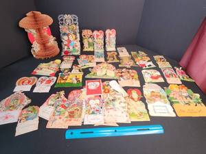 lot 26 image: Large lot of movable Valentine Cards 1920s era (B)