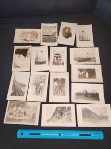 lot 19 image: Lot of old Postcard various images