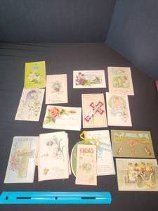 lot 21 image: Early 1900s Easter Post Cards a lot with writing on back