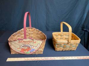 lot 148 image: Harvest and Holly Pattern Baskets