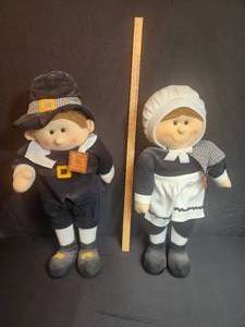 lot 105 image: Harvest Kids by Kmart Fall dcor 2 pilgrims