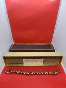 lot 14 image: Vintage Bracelet