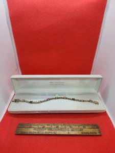 lot 15 image: 18 K gold over sterling silver bracelet Vintage