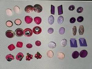 lot 62 image: Lot of 20 Vintage Clip on earrings pink  purple