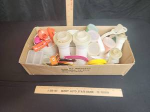 lot 25 image: Lot of Tupperware Assorted Items