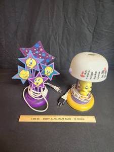 lot 64 image: Lot of 2 Tweety Lamps
