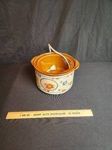 lot 125 image: Potpourri Burner Not for food use