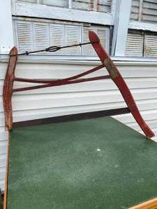lot 33 image: Buck Saw