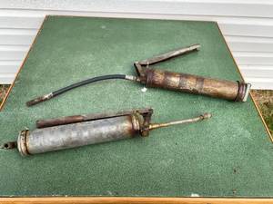 lot 36 image: 2 Grease Guns
