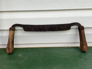 lot 42 image: Draw Knife