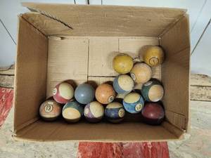 lot 85 image: Pool Balls (Poor Condition)
