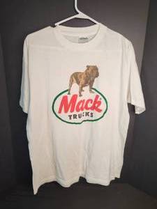 lot 29 image: Vintage Mack Truck Shirt
