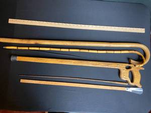 lot 26 image: Lot of CanesShoehorn