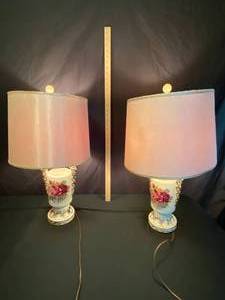 lot 28 image: Pair of Vintage Lamps