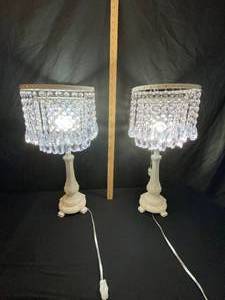 lot 31 image: Pair of Lamps 2