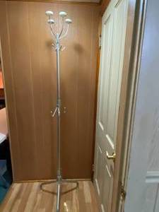 lot 65 image: Coat Stand