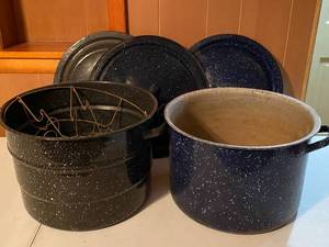 lot 72 image: 2 Granite Canners