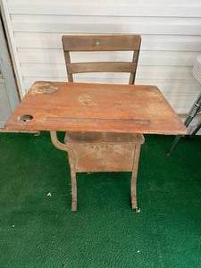lot 4A image: Very Old Desk With Ink Well Possibly from East Junior High Waynesboro PA