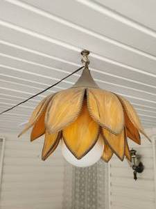 lot 120 image: Mid century light working