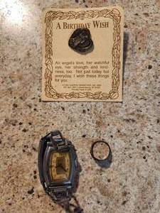 lot 126 image: Watch ring and pin lot