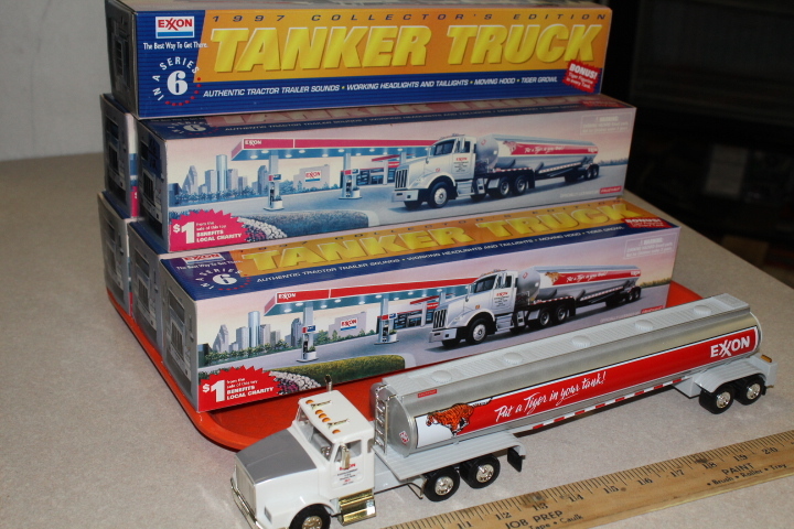 lot 12 image: 1997 Exxon Collectors Edition Tanker Truck - NIB