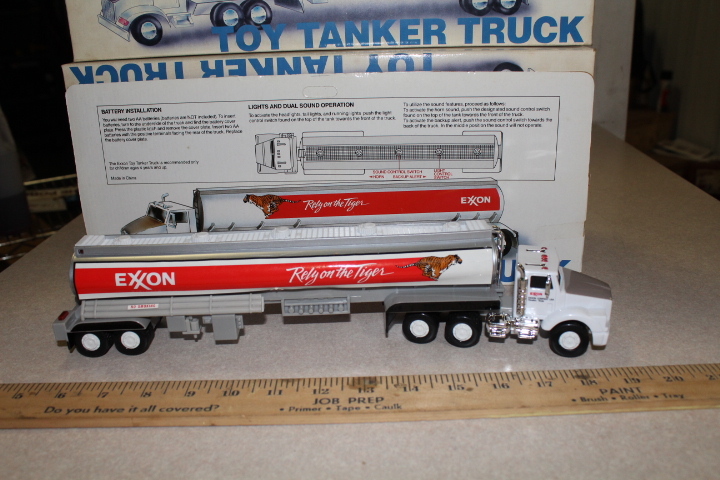 lot 15 image: Exxon Collectors Series Toy Tanker Truck - NIB