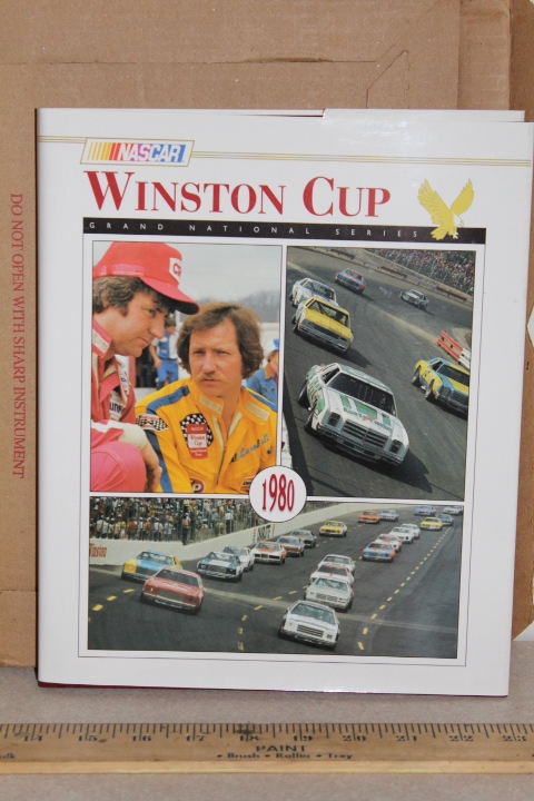 lot 46 image: Year Book - Nascar Winston Cup 1980
