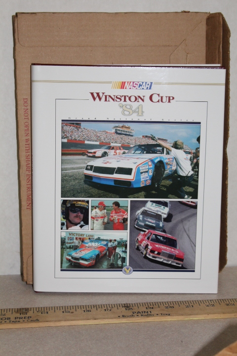 lot 49 image: Year Book - Nascar Winston Cup 1984