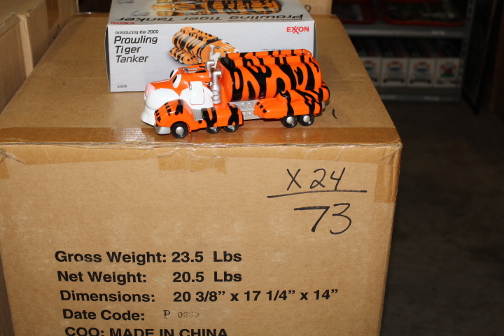 lot 73 image: 2000 Exxon Prowling Tiger Tanker - NIB