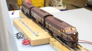 lot 8 image: Excellent Condition MTH Rail King  PRR  ABA with sound
