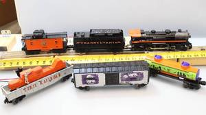 lot 48 image: Halloween Transylvania  RTR  Set