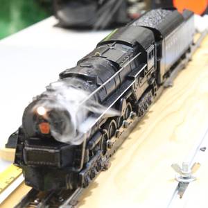lot 17 image: PRR  Engine with Tender