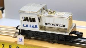 lot 138 image: Lionel L.A.S.E.R. No. 8161 Diesel Switcher Locomotive