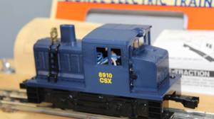 lot 63 image: CSX Industrial Switcher Locomotive WORIGINAL & PAPERWORK